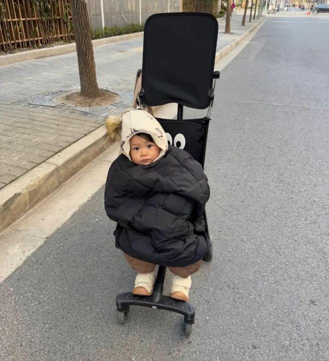 们个个杏林圣手心灵手巧具象化了！AG真人平台论给羽绒服续命妈妈(图12)